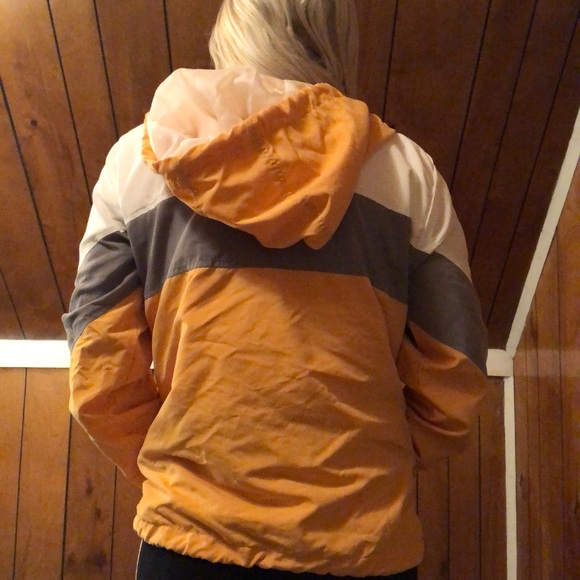 yellow jacket - Picture 3 of 5